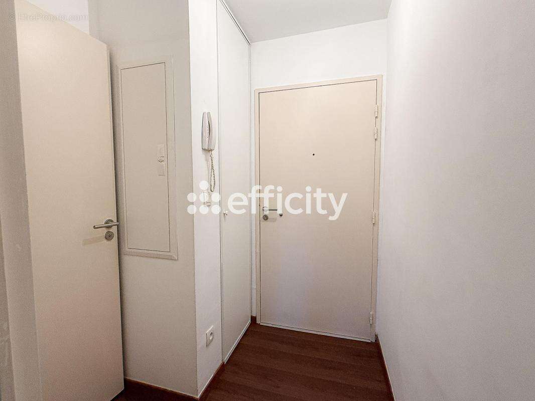 Appartement récent - photo 11