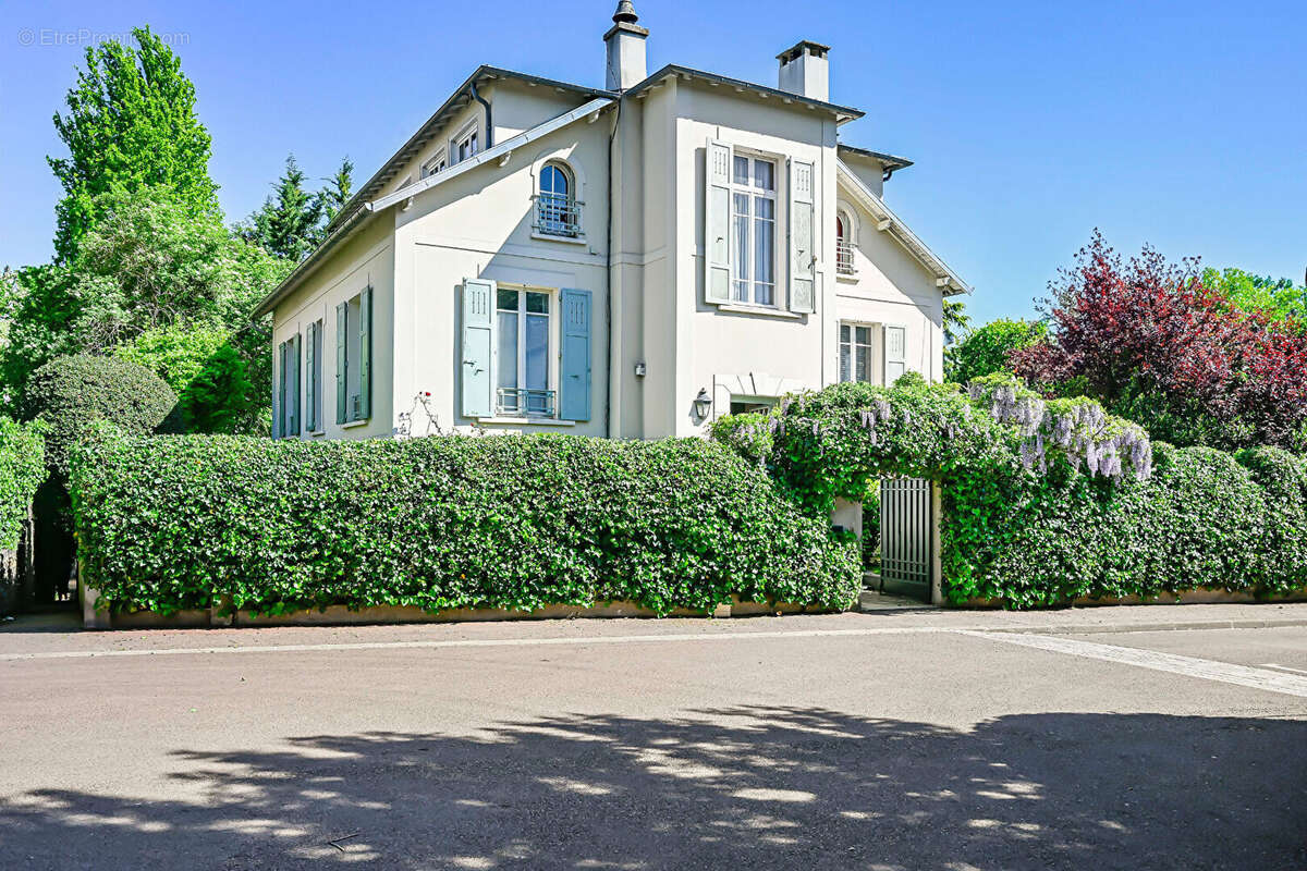 Maison à SCEAUX
