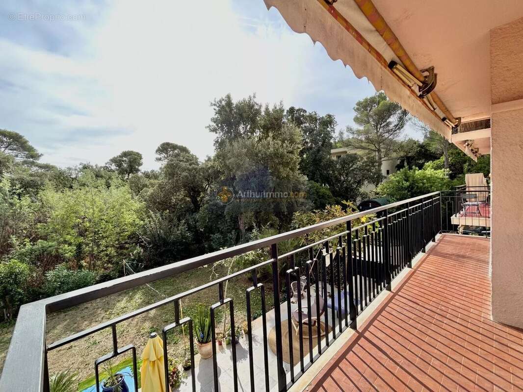 Appartement à FREJUS