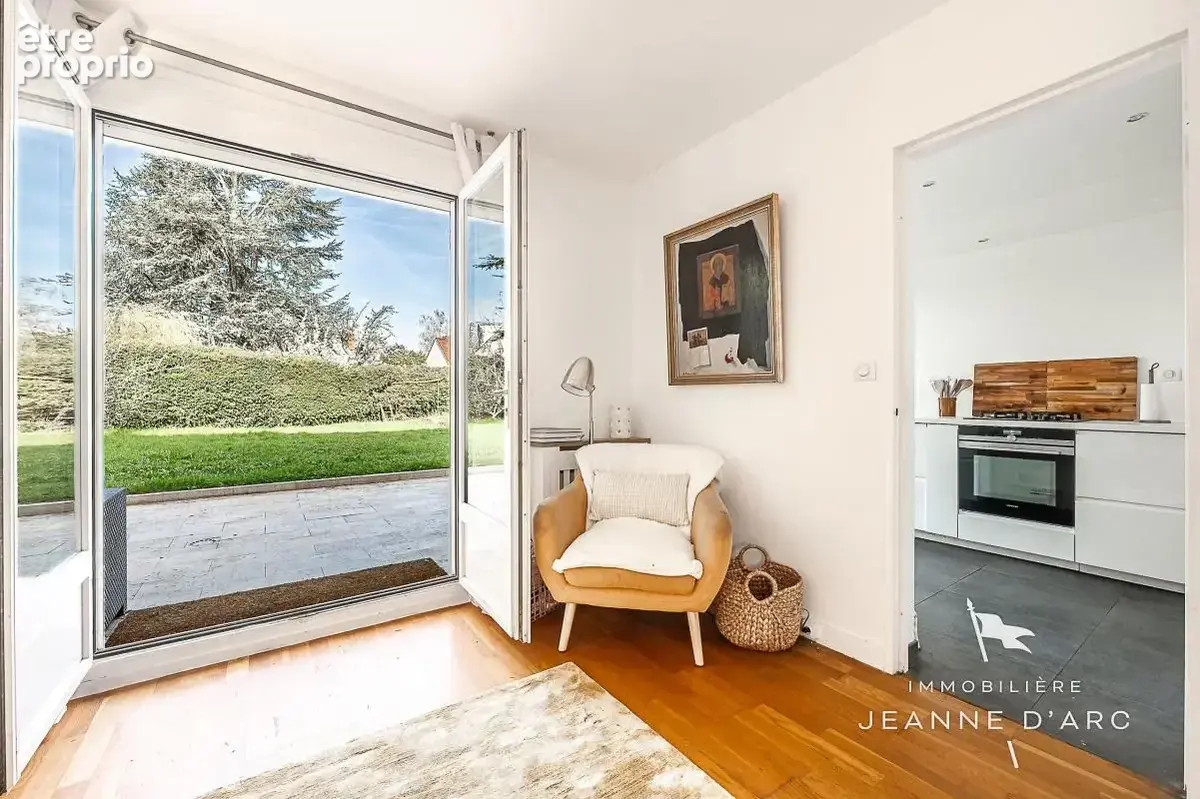 Les Loges-en-Josas – Maison familiale de 190 m², 5 chambres et jardin - photo 8