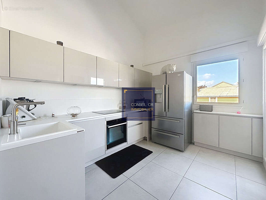 Appartement à CHAPONOST