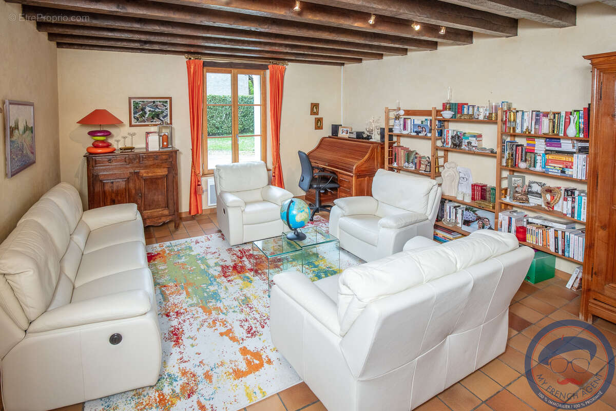Maison à BLERE