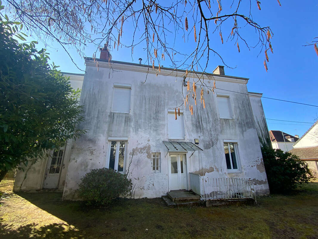 Maison à LE CREUSOT