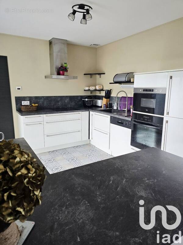 Photo 1 - Maison à LA CHAPELLE-DES-MARAIS