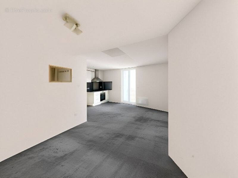 Appartement à MONTAGNAC