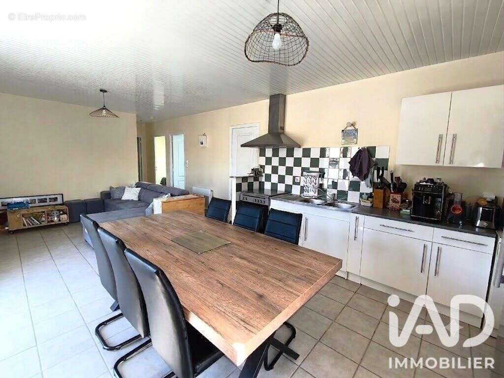 Maison 59 m² à La Plaine-Sur-Mer  - photo 2