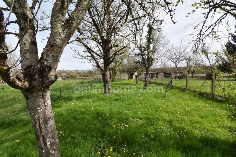Maison à ARGENTON-SUR-CREUSE