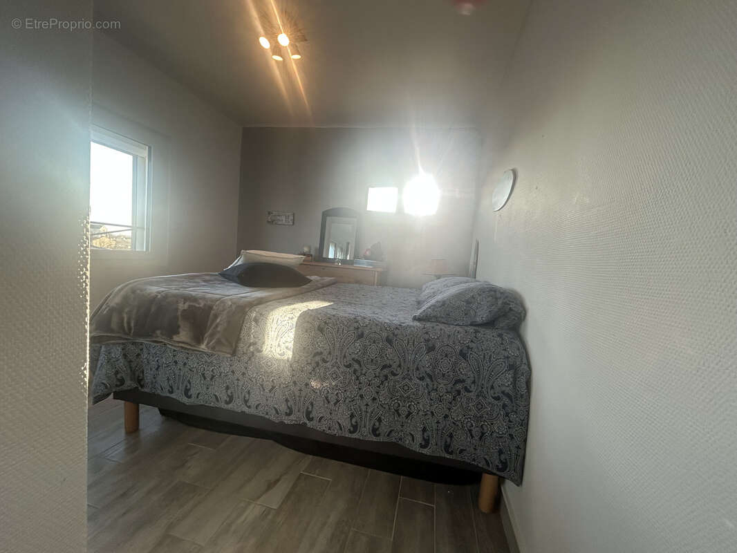 Appartement à SAINTES