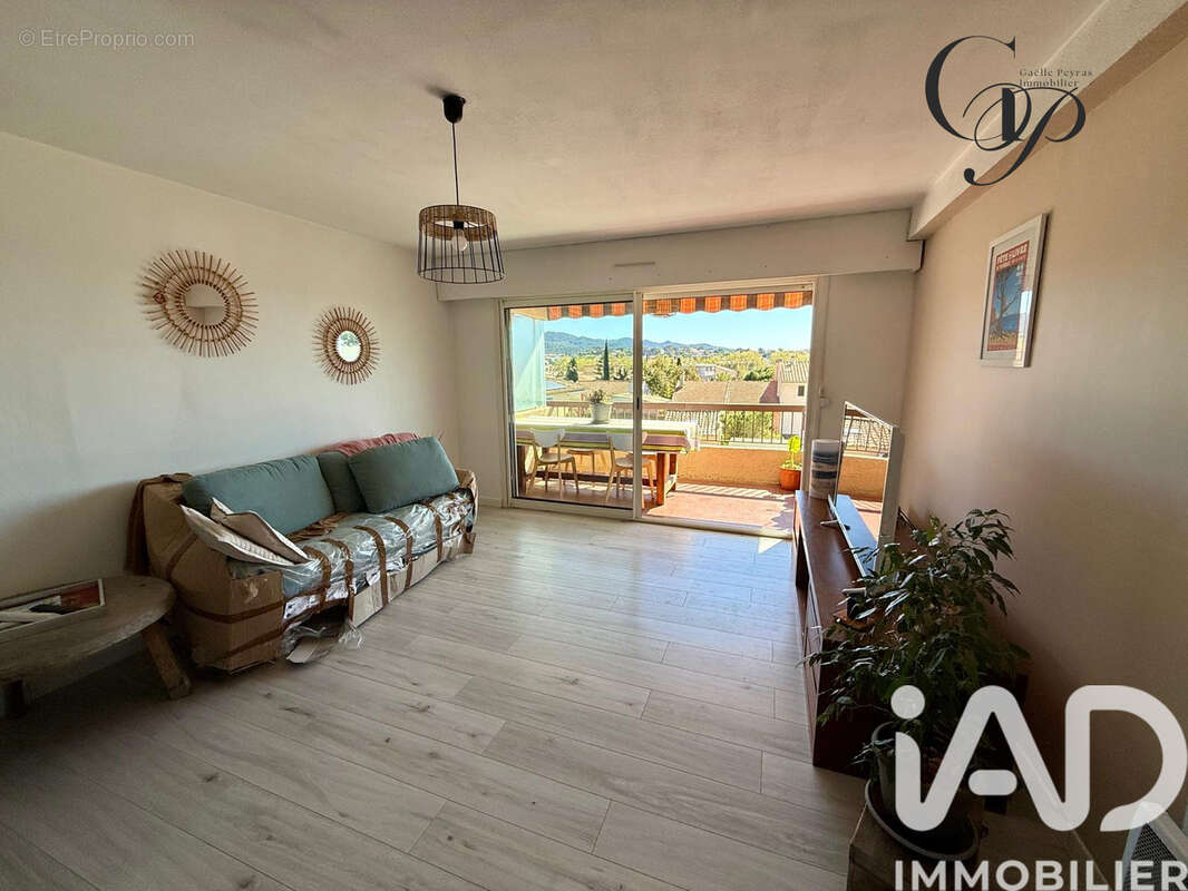 Photo 3 - Appartement à SIX-FOURS-LES-PLAGES