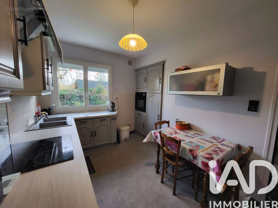 Photo 6 - Maison à NOYERS