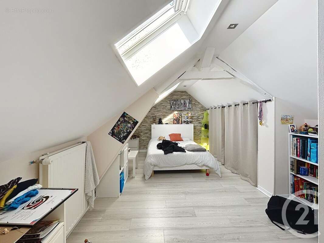 Maison à CHAMPILLON