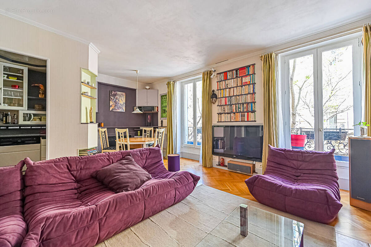 Appartement à PARIS-18E