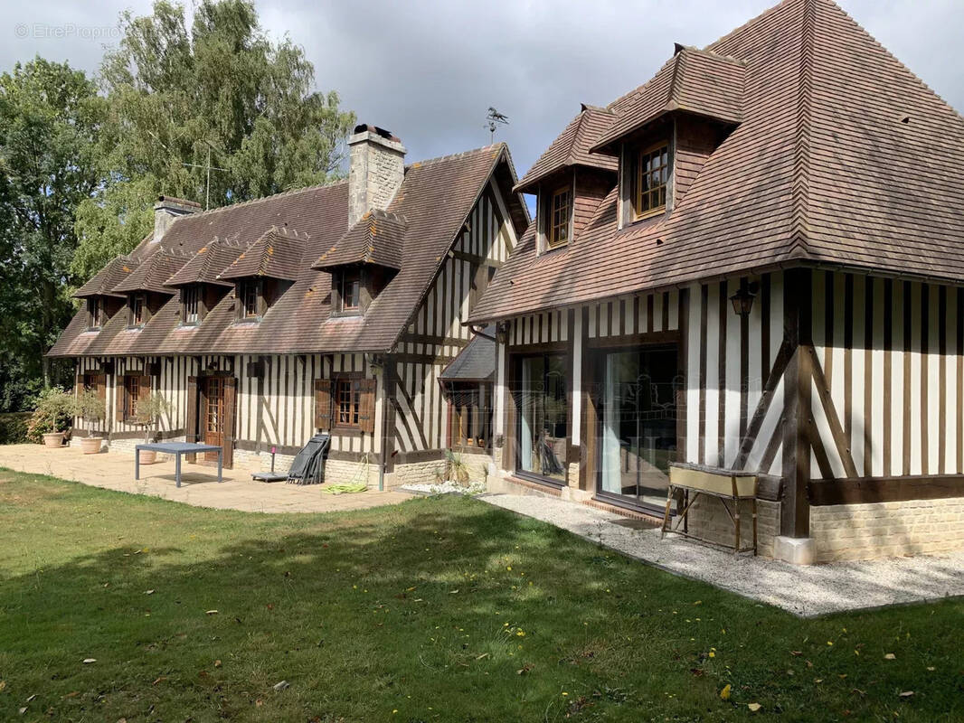 Maison à PONT-L&#039;EVEQUE