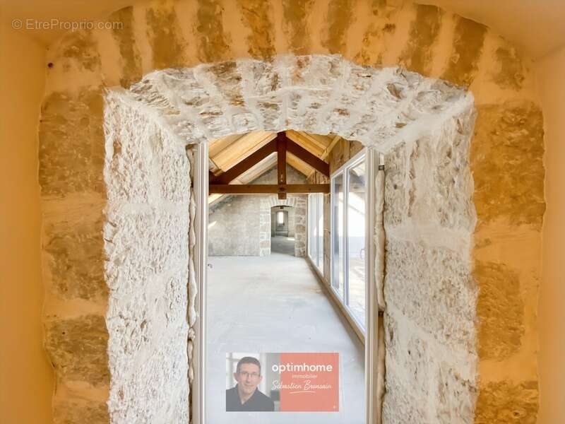 Appartement plateau brut à aménager – Dernier étage avec tropézienne – Dole (39100) - photo 11