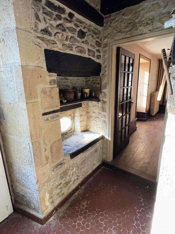 Maison St Sulpice D Excideuil 11 pièce(s) 190 m2 - photo 3