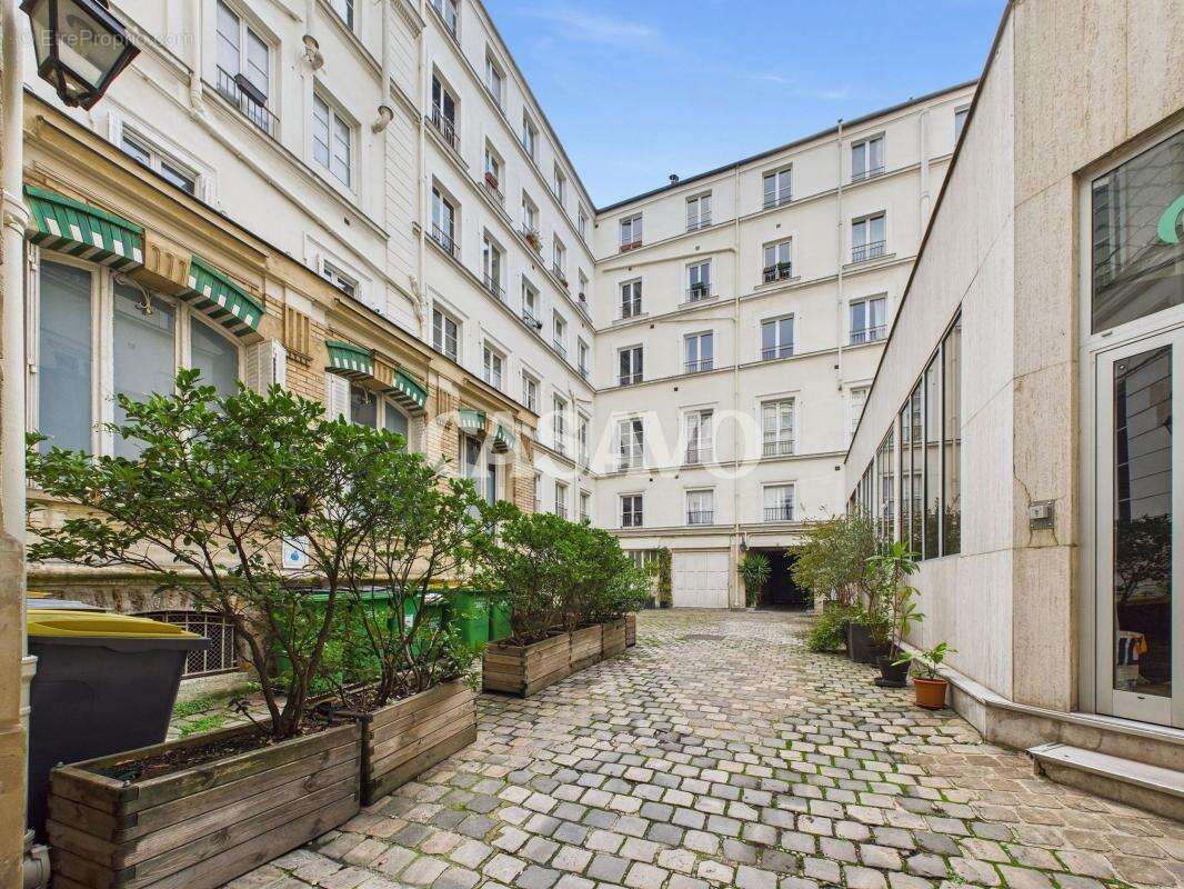 Appartement à PARIS-3E