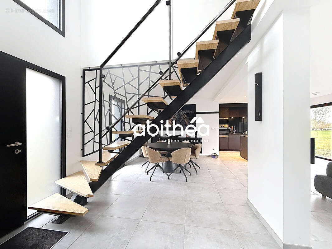 Maison à BOIRY-BECQUERELLE