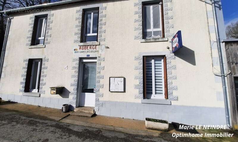 Maison à MUR-DE-BRETAGNE