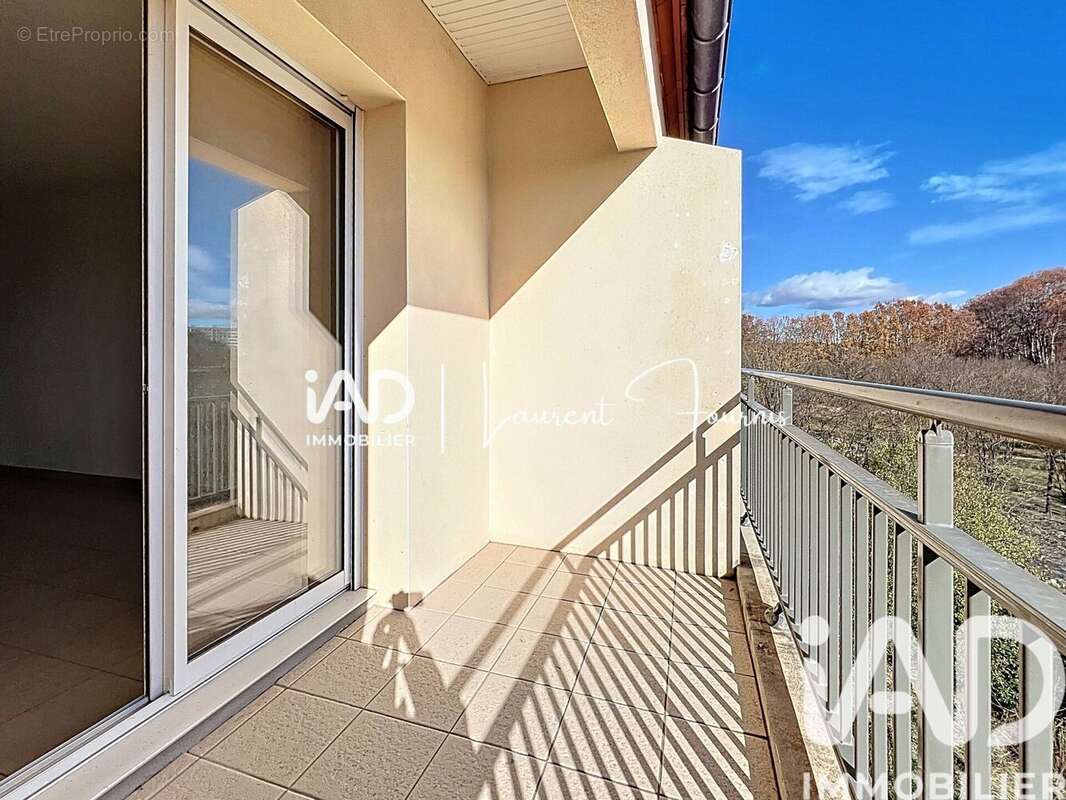 Photo 2 - Appartement à JUVIGNAC