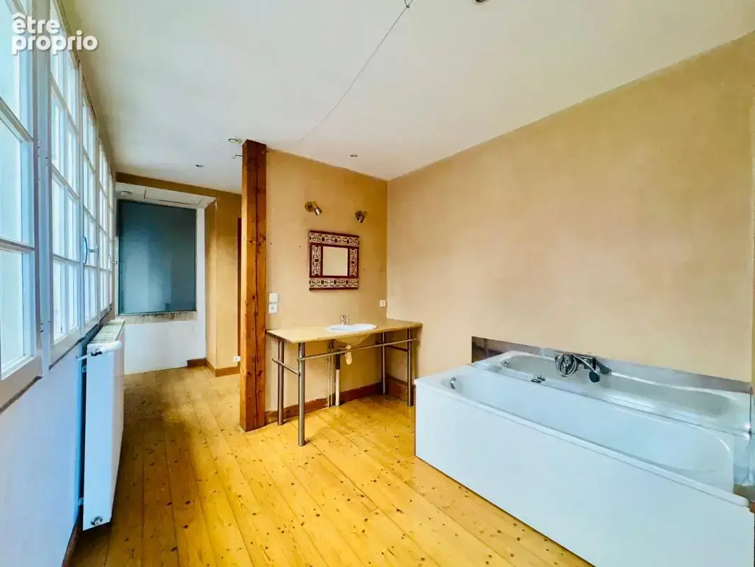 Pour investisseur , À VENDRE – Appartement de 120 m² – Hyper-centre de Pau – Rue piétonne prisée - photo 8