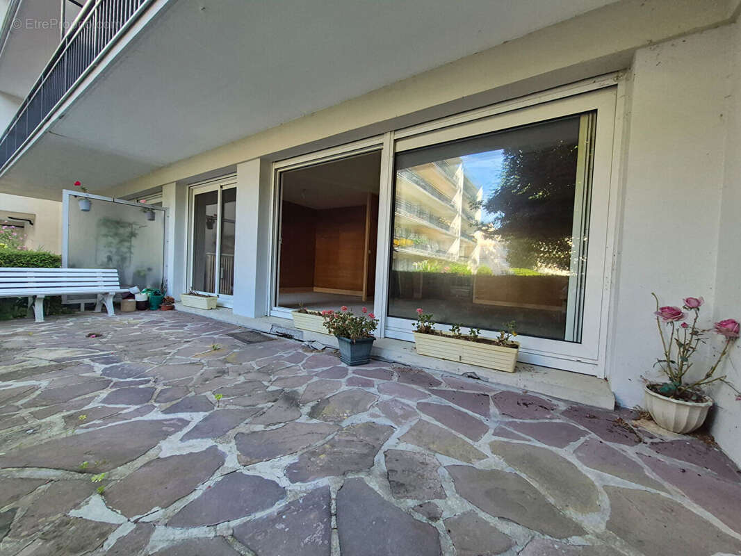 Appartement à vendre  Le Havre  106 m²  3 chambres  Terrasse privative  Vue sur parc - photo 3