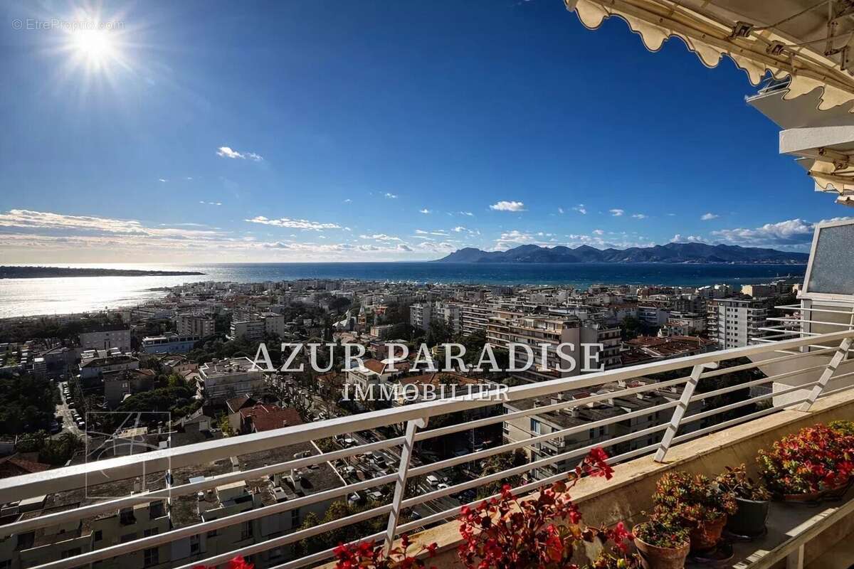 Appartement à CANNES