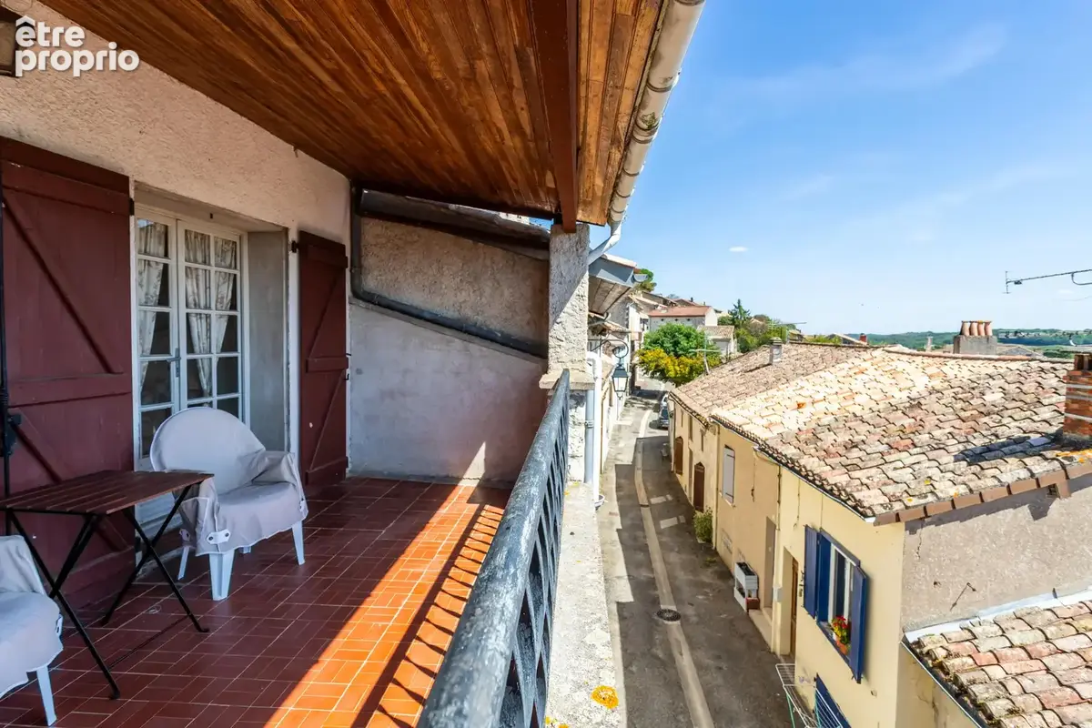 Maison de village en pierre avec jardin-cour et vue - photo 20
