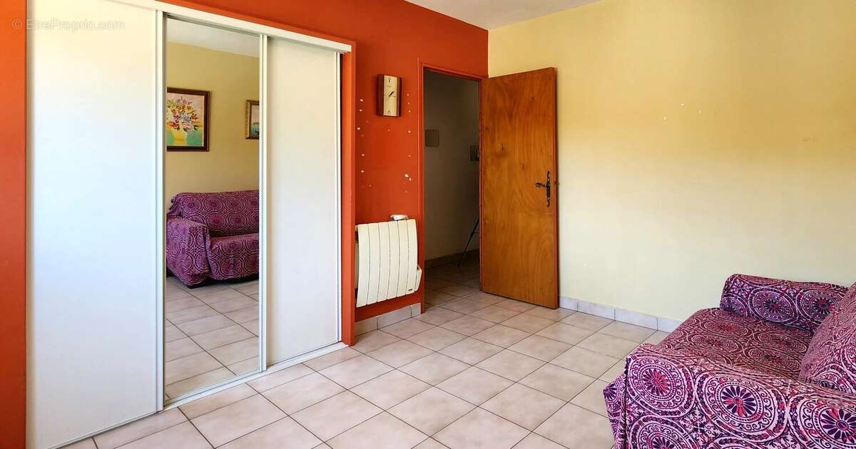 Grande maison divisée en 2 appartements - photo 19