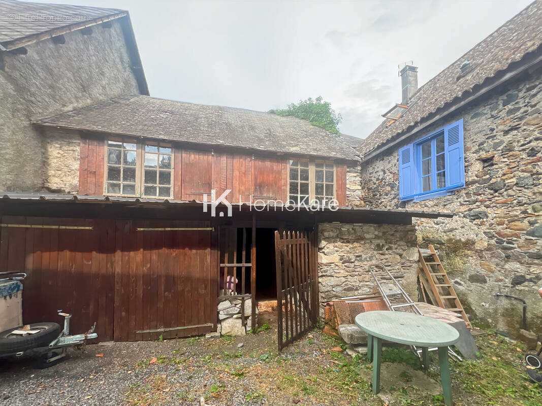 Maison à FOS