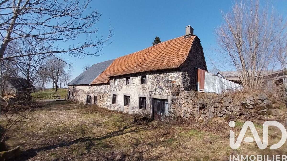 Maison 85 m² à Picherande  - photo 2