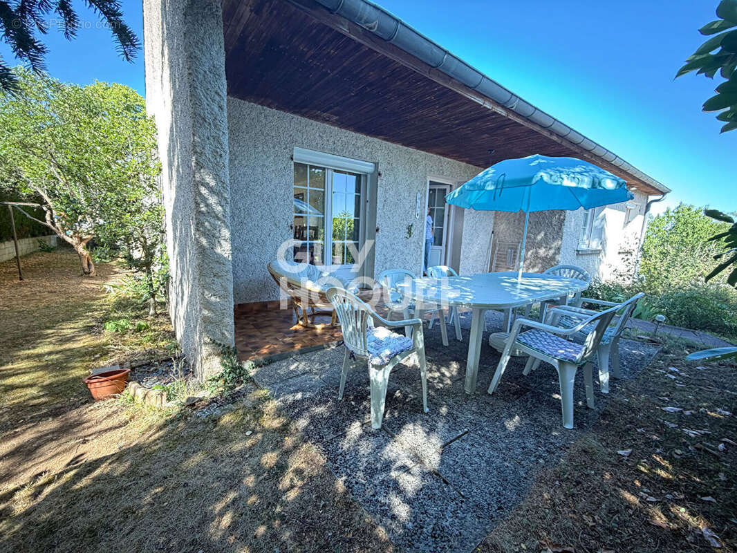 Charmante maison 5 pièces à vendre à Corcelles-les-Monts - 320 000 - photo 13