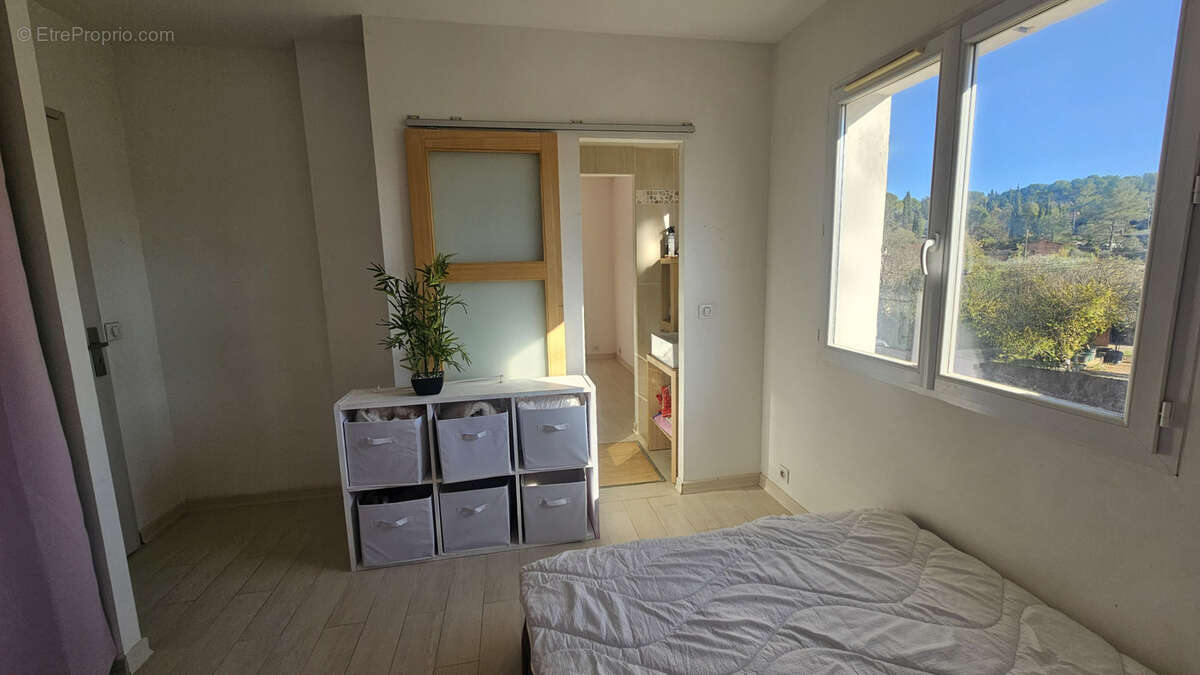 Maison à PEYMEINADE