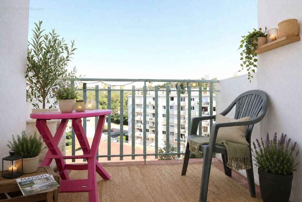 Quartier Bellevue appartement T3 traversant de 64 m², 2 balcons, parking et cave - photo 6