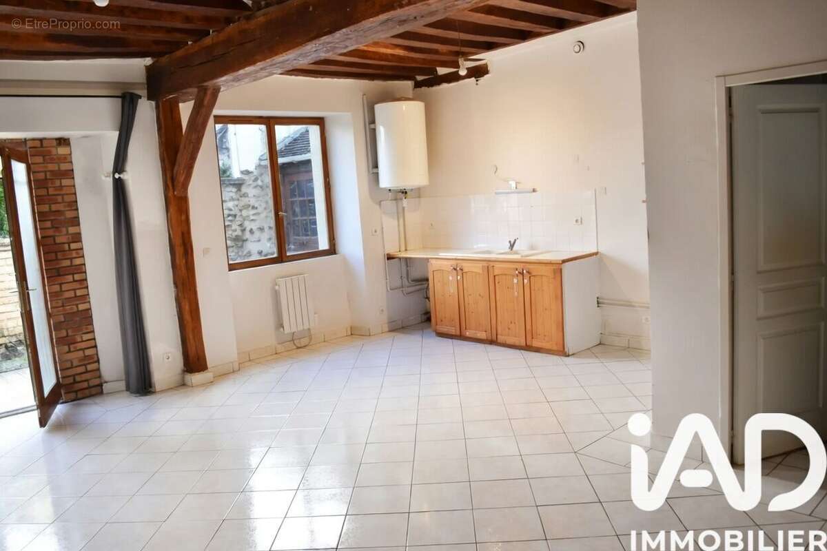 Photo 2 - Appartement à BONNELLES