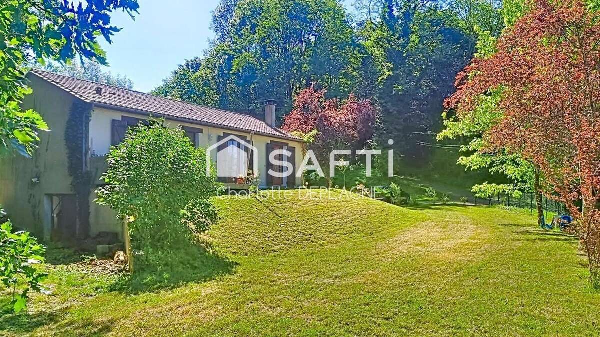 Photo 2 - Maison à CHAMPAGNAC-DE-BELAIR