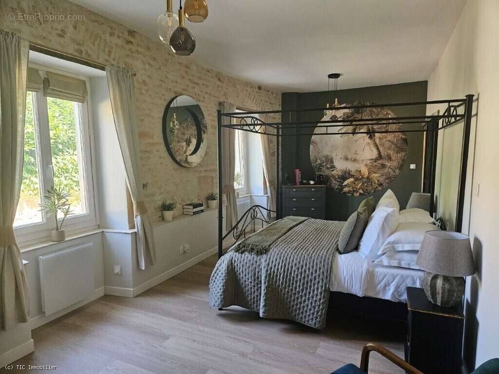Élégante Demeure De Caractère En Pierre Avec Prestations Haut De Gamme Et Potentiel D’accueil - photo 16