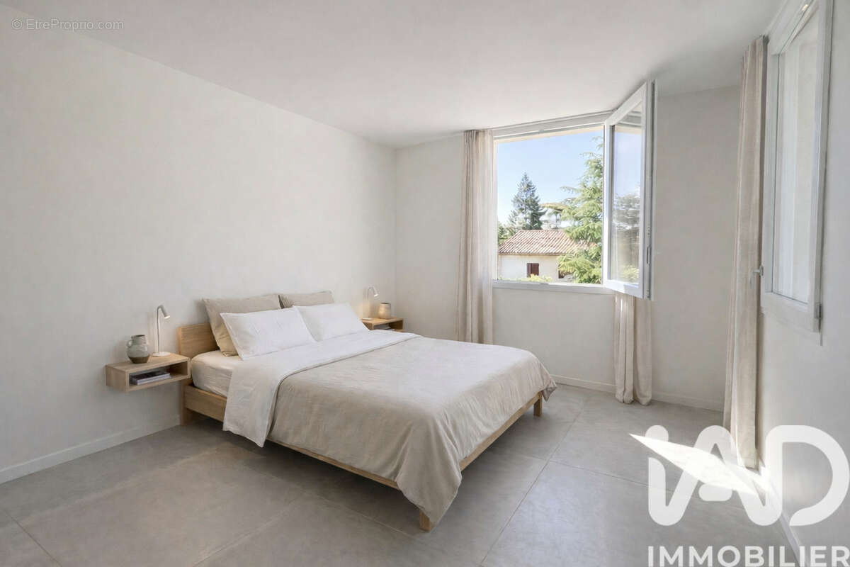 Photo 9 - Appartement à GREASQUE