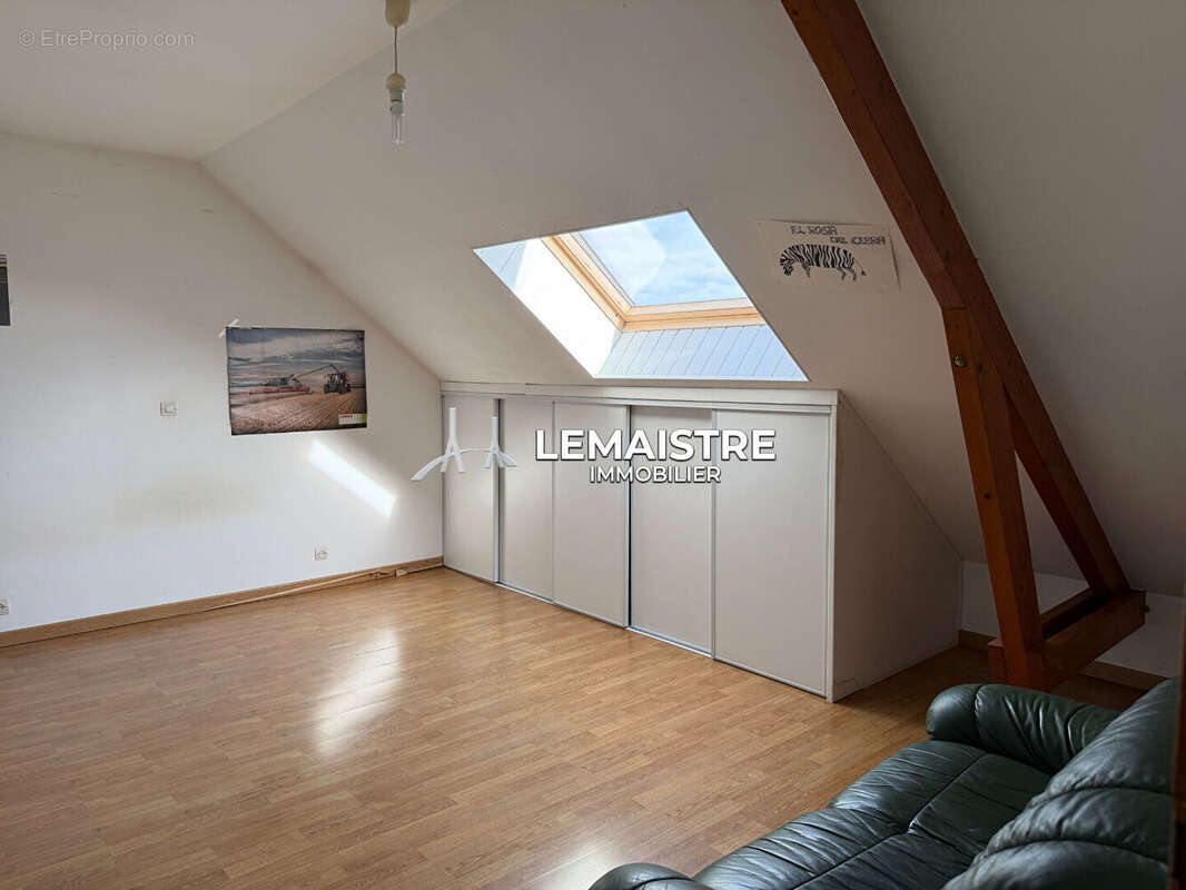 Maison à LES LOGES
