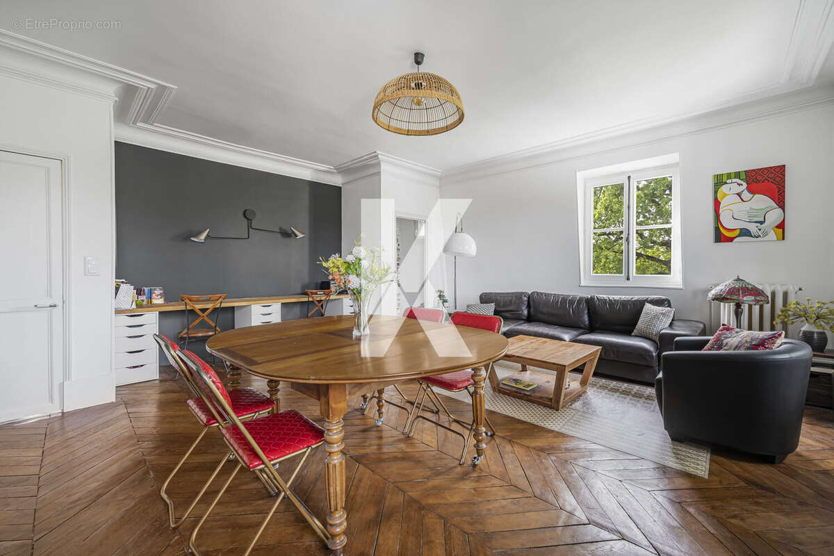Appartement à SAINT-GRATIEN