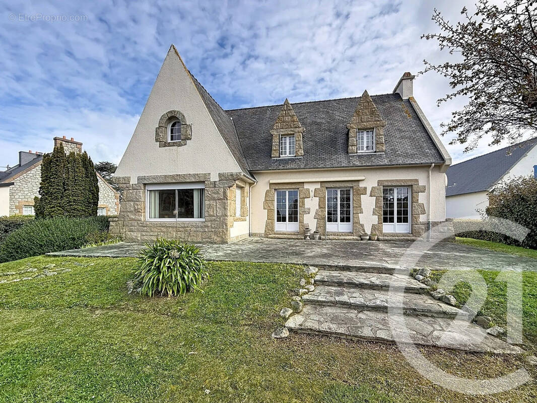 Maison à TREBEURDEN
