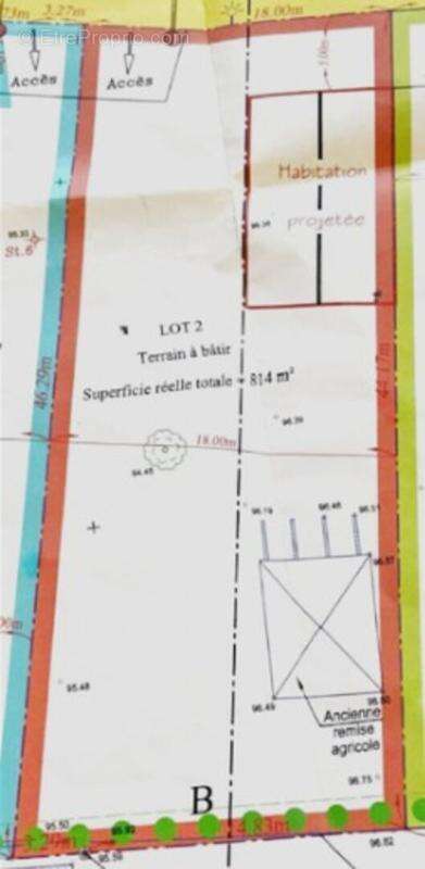 Terrain à LES LOGES