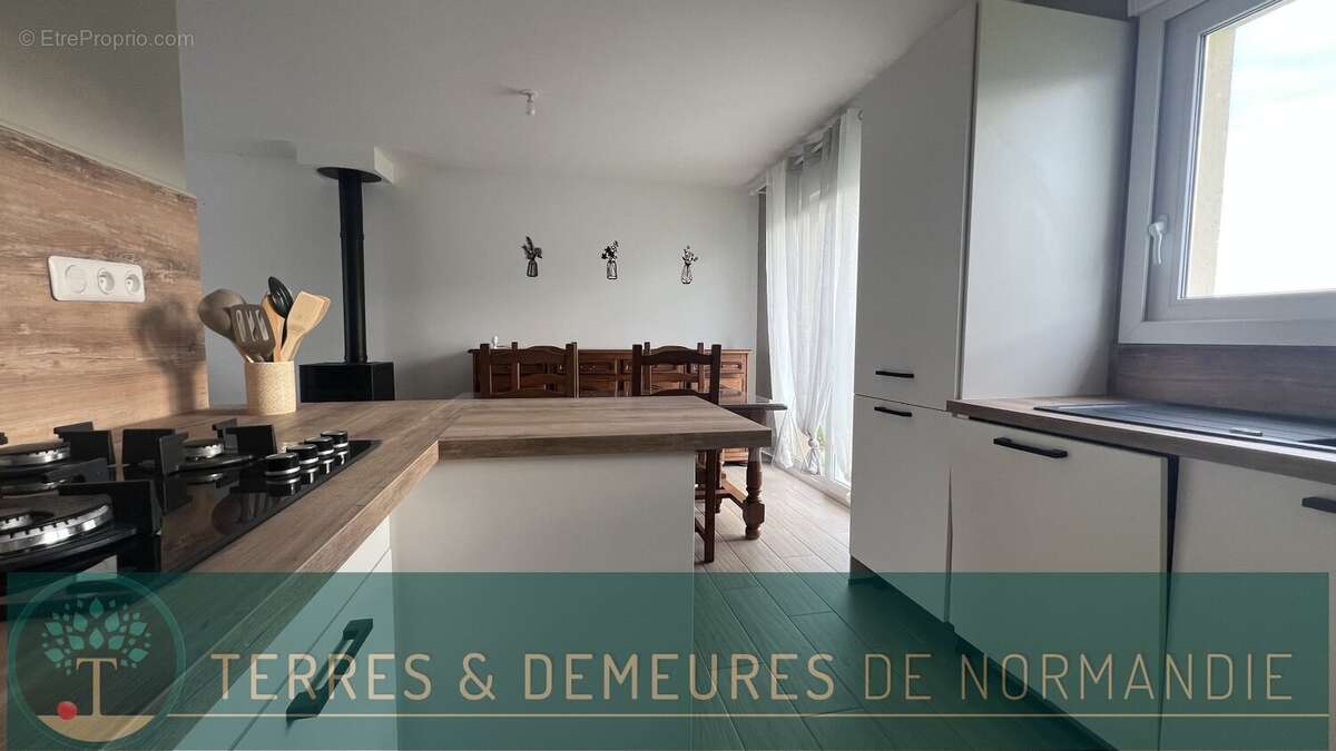 Maison à EMBREVILLE