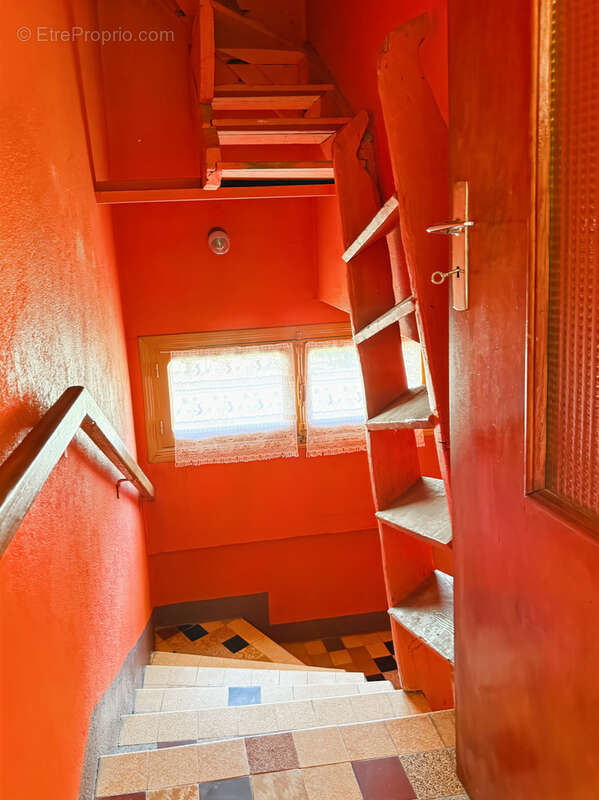 Maison à LABEGUDE