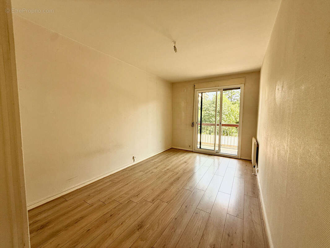 T4 - 89 m²  + 2 balcons - Hôtel de ville de Caluire et Cuire - photo 10