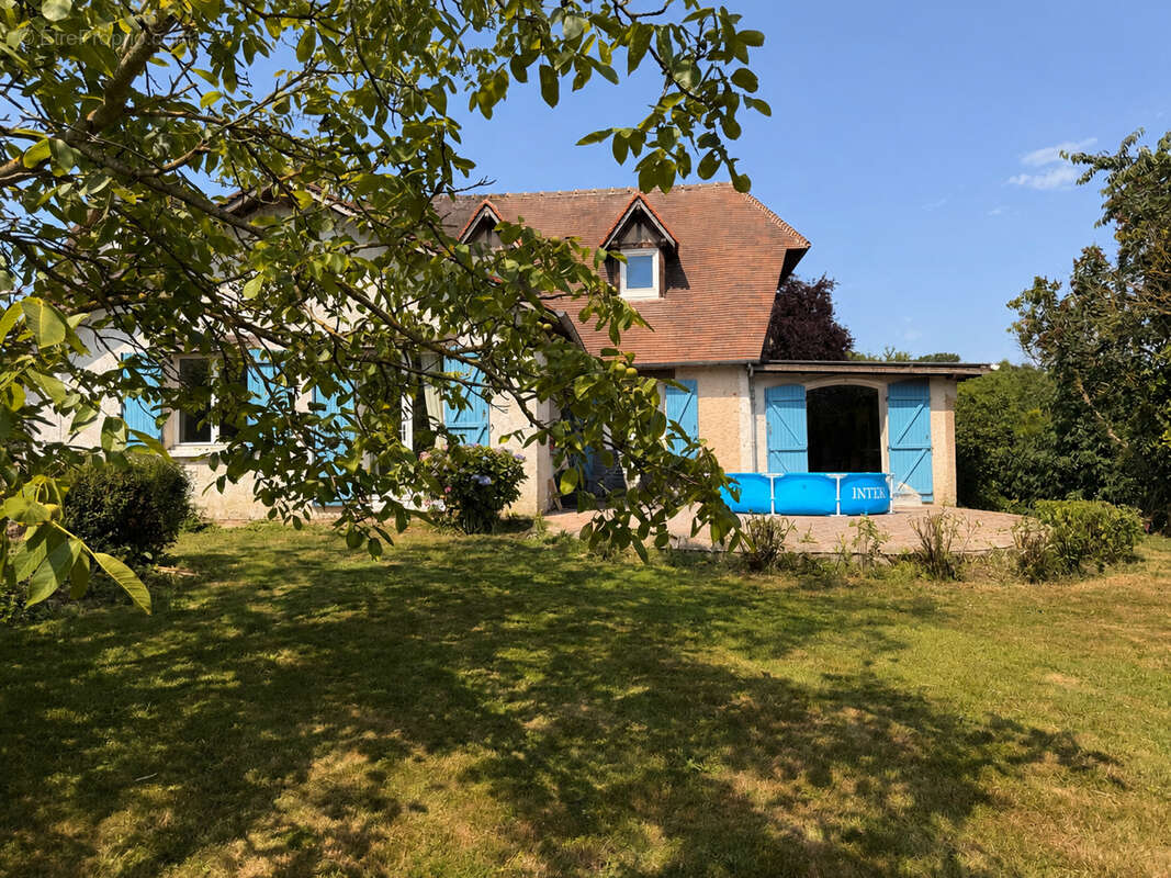 Maison au calme 10 pièce(s) 190 m2 - photo 15