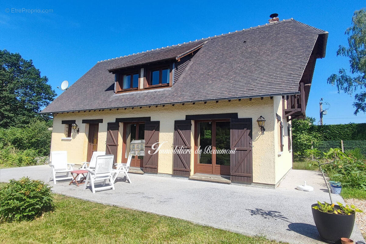 Maison 87 m² à Beaumont-Le-Roger  - photo 1