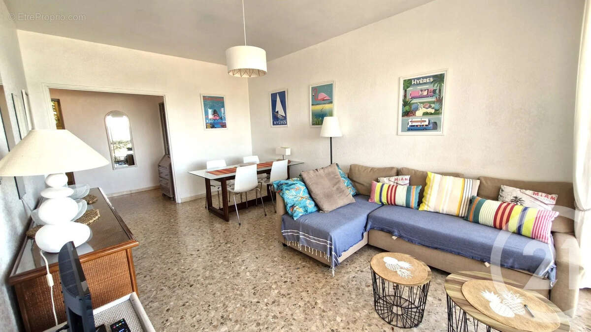 Appartement à LE LAVANDOU