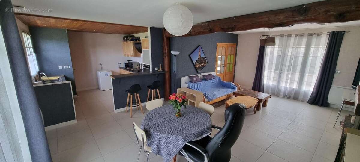 Maison à CONDREN