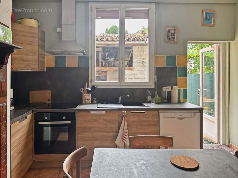 Dpt Gers (32), à vendre LUPIAC maison P3 de 91,2 m² - Terrain de 175,00 m² - photo 4