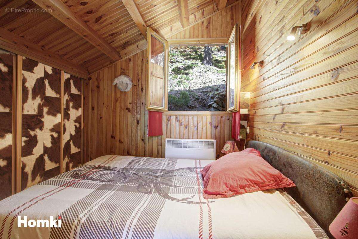 Maison à LES ANGLES